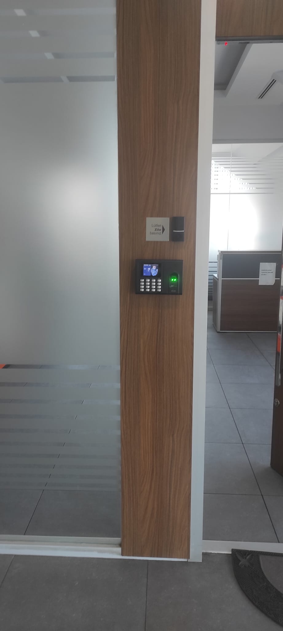 Parmak İzi Kart Kapı Tetikleme